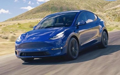 特斯拉Model Y 內(nèi)部照片曝光 第三排座椅空間并不寬敞